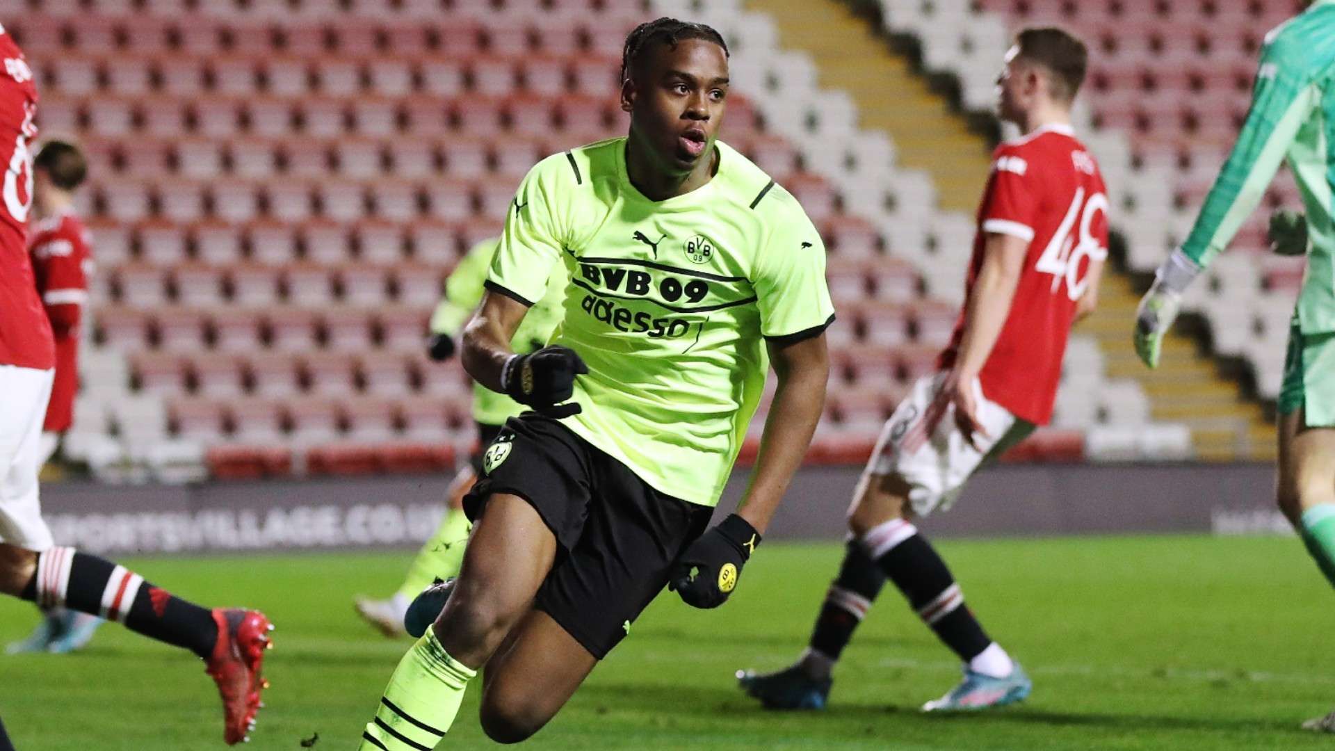 Jamie Bynoe-Gittens Borussia Dortmund 2021-22