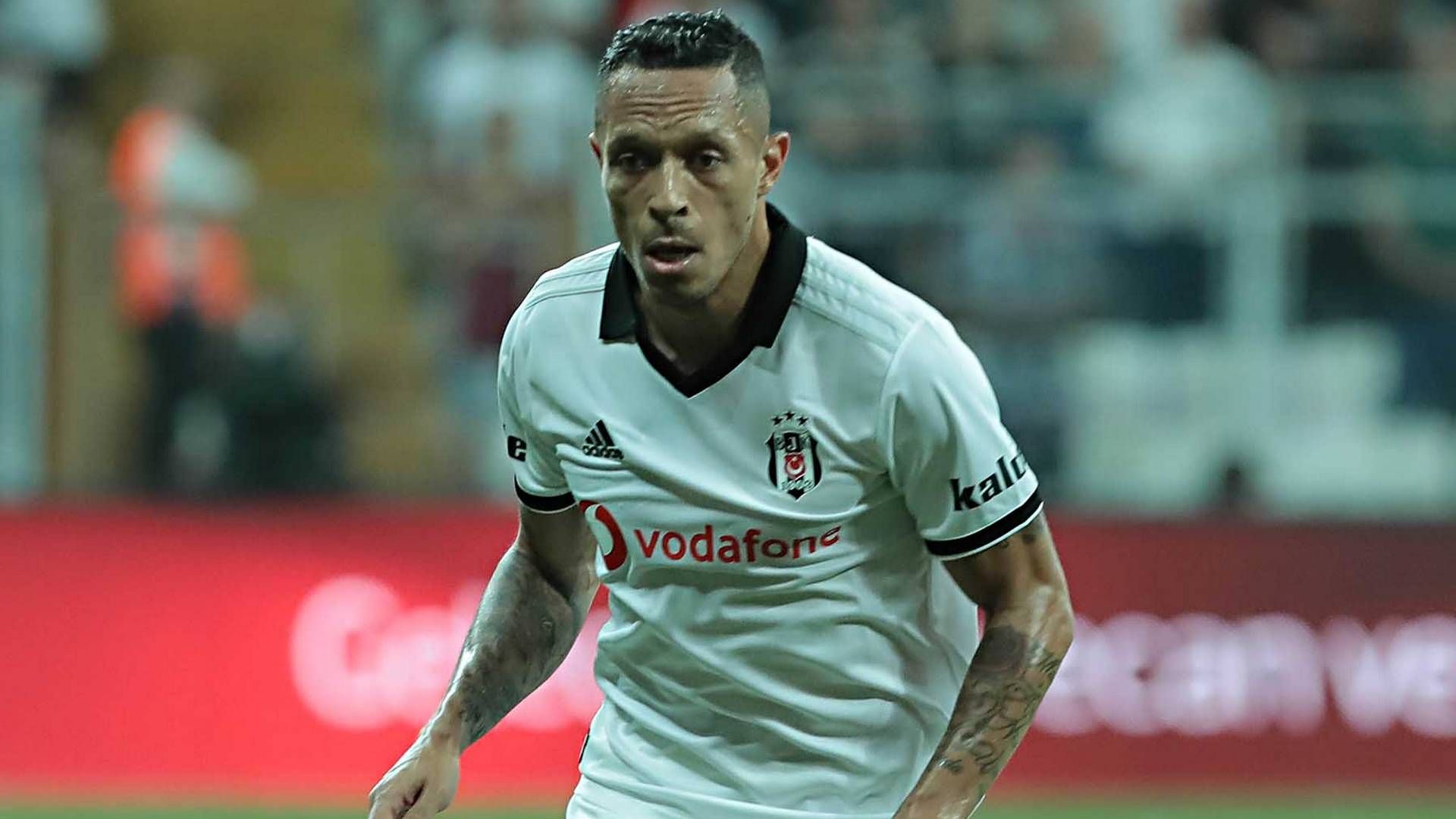Adriano Besiktas