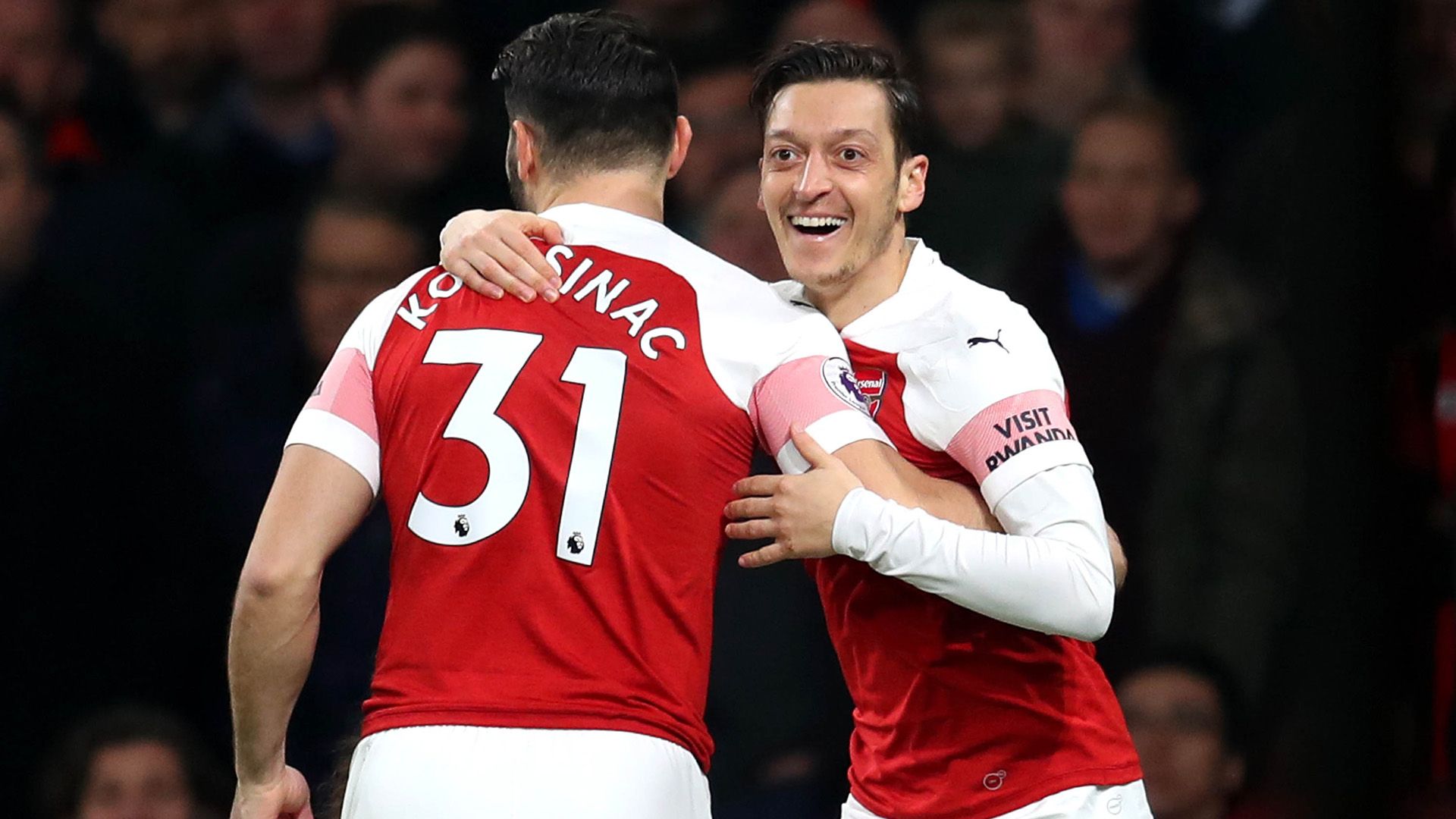 Mesut Özil Sead Kolasinac FC Arsenal