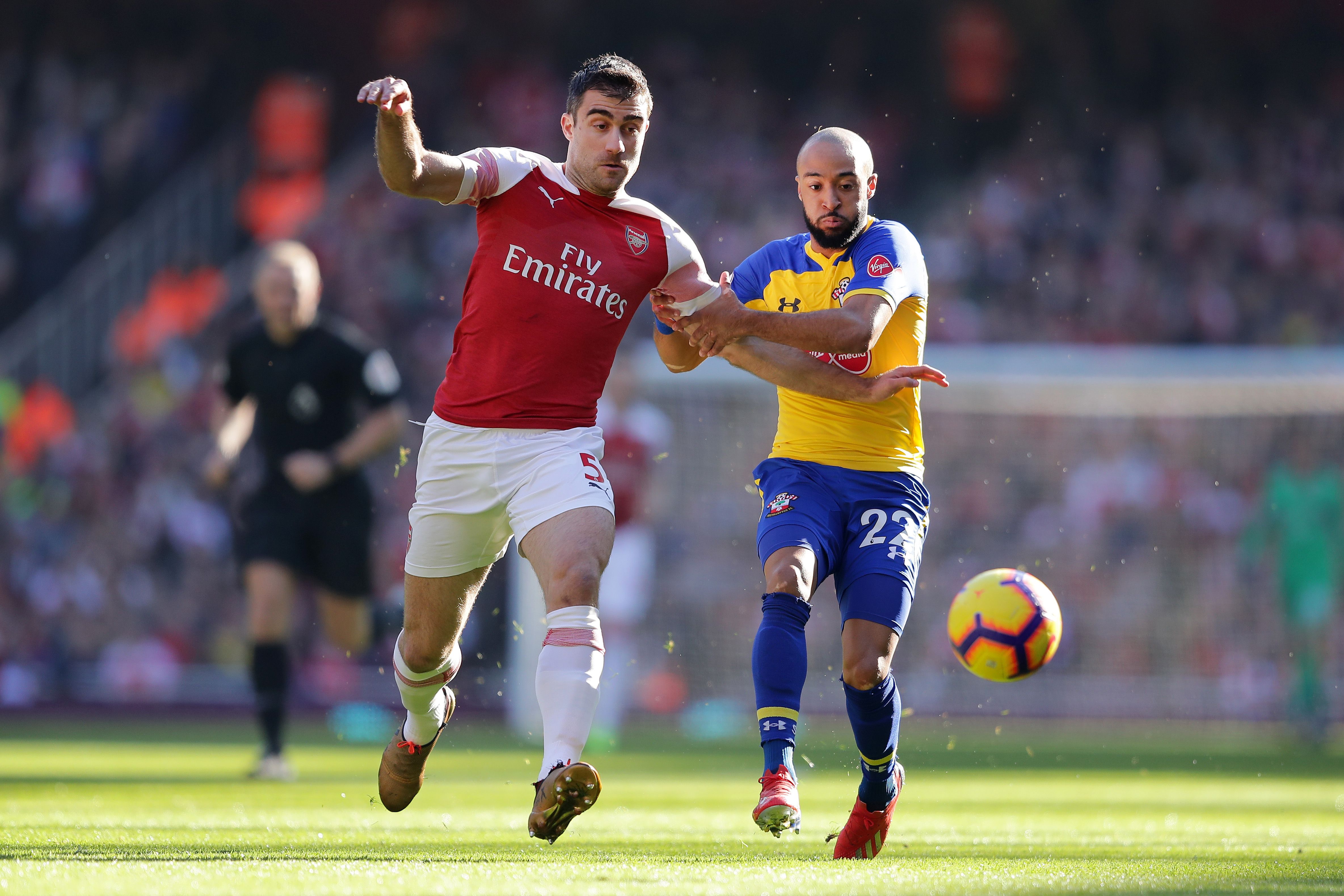 Sokratis Papastathopoulos & Nathan Redmond - Arsenal v Southampton : 2019