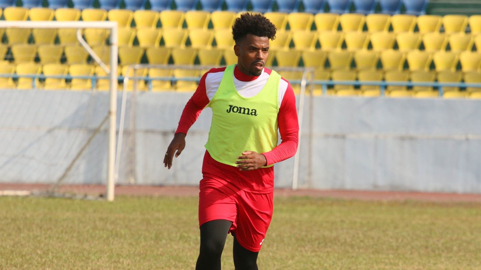 Patrick Leonardo Than Quang Ninh 2021 V.League