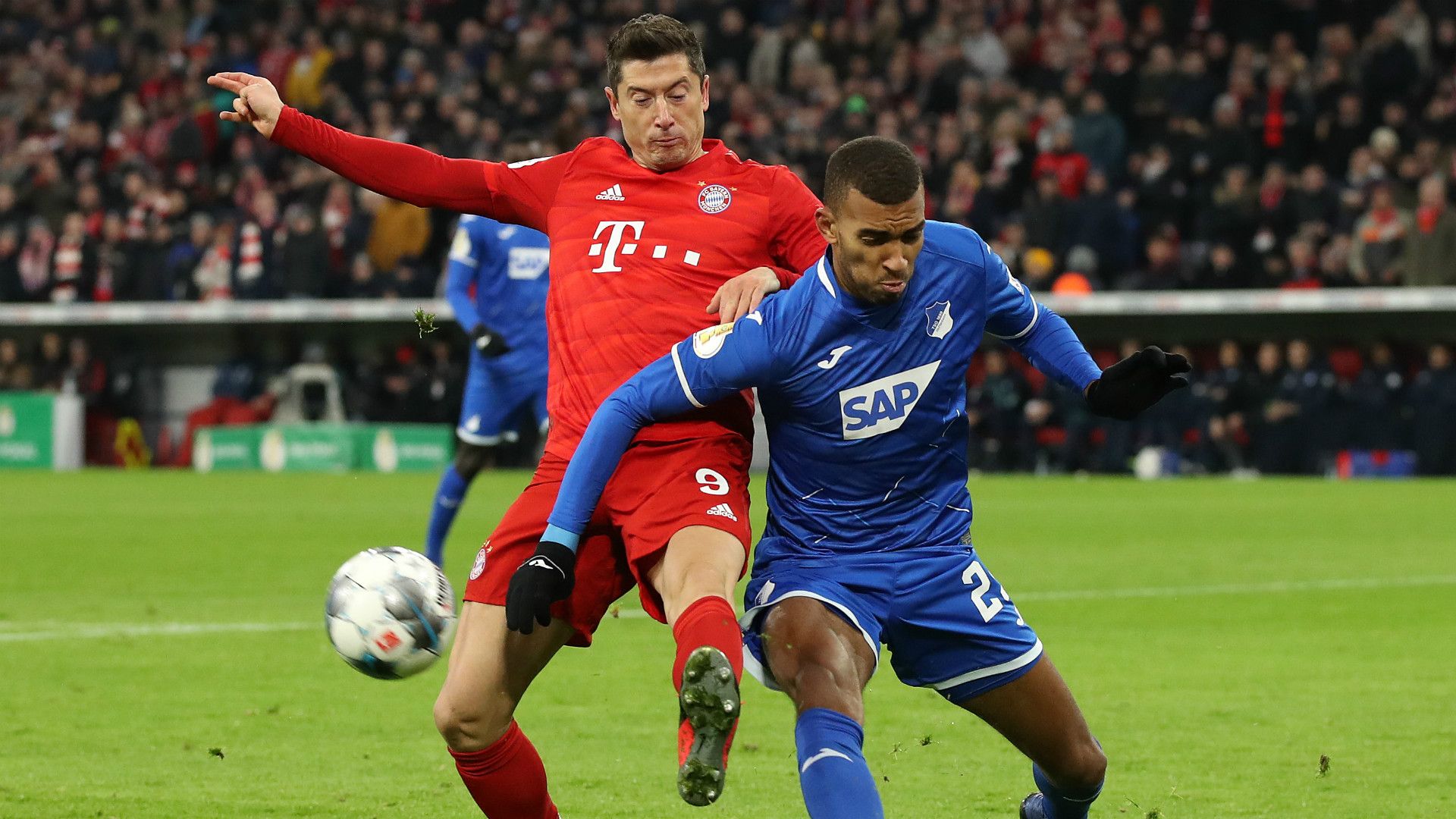 ROBERT LEWANDOWSKI BAYERN MÜNCHEN KEVIN AKPOGUMA HOFFENHEIM DFB POKAL GERMAN CUP 05022020