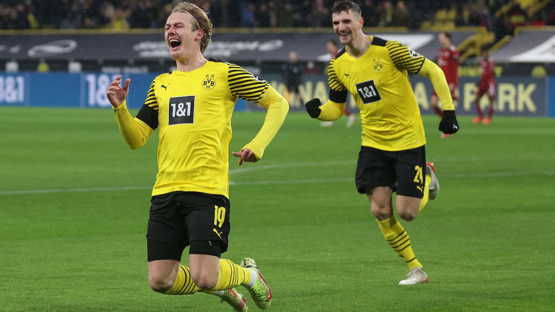 JULIAN BRANDT BORUSSIA DORTMUND BUNDESLIGA 04122021