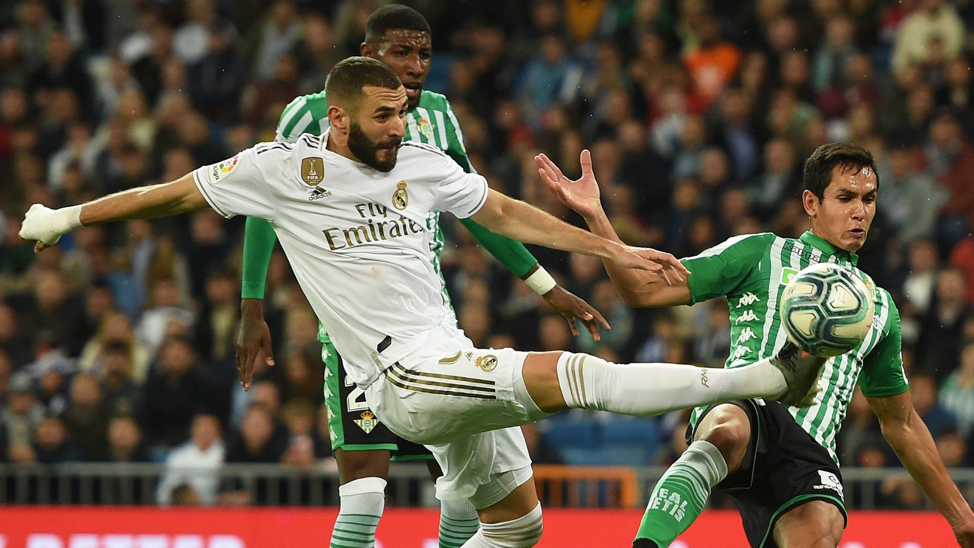 KARIM BENZEMA REAL MADRID MANDI REAL BETIS LALIGA 02112019