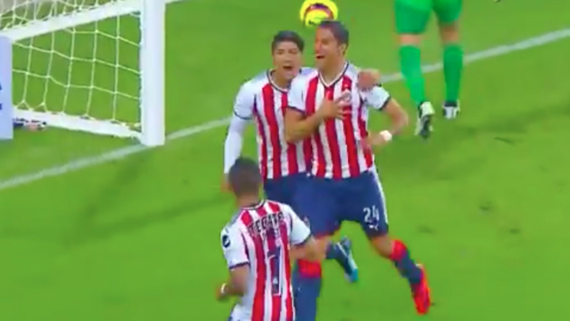 Carlos Cisneros gol