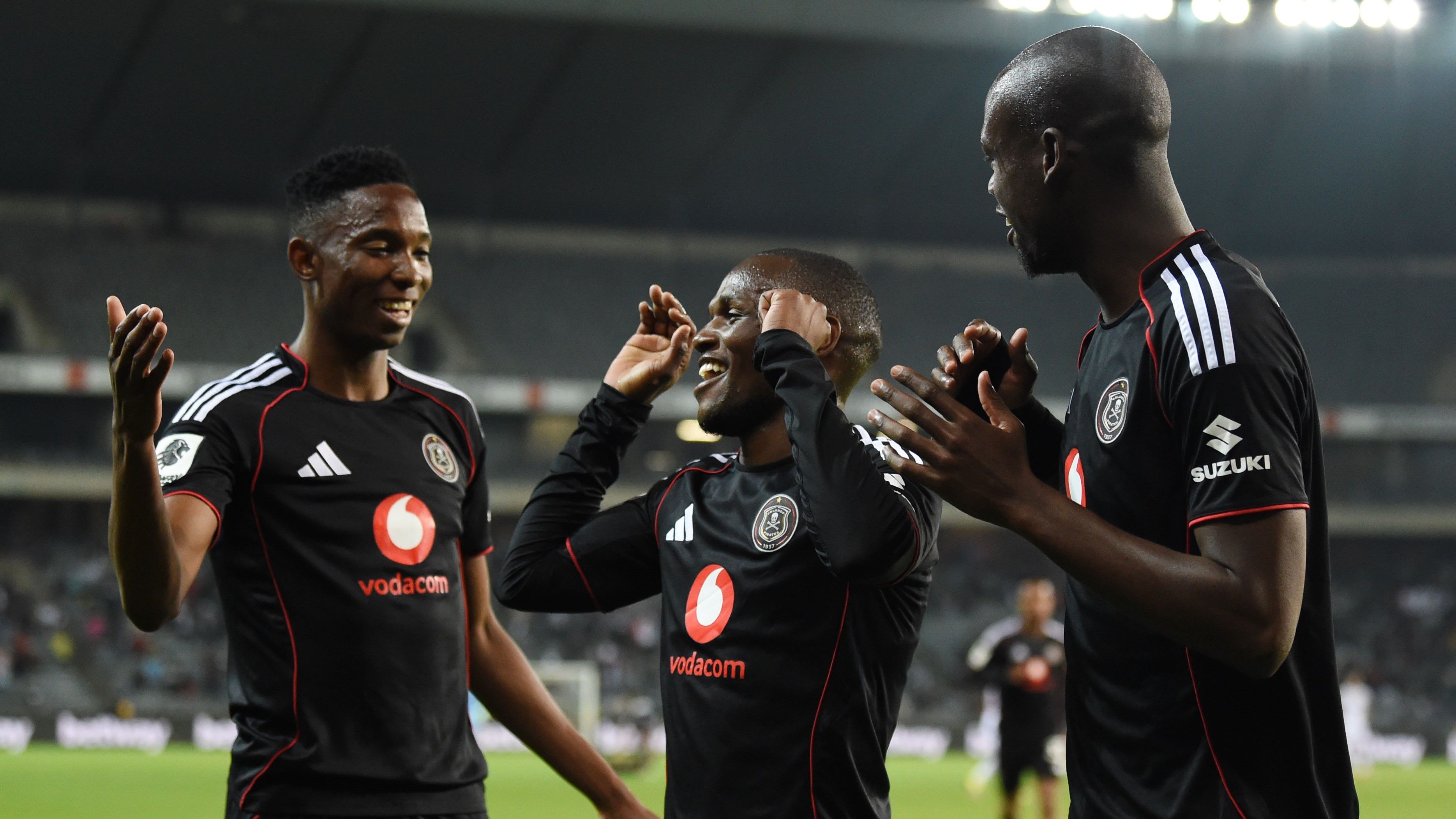 Kamogelo Sebelebele, Orlando Pirates