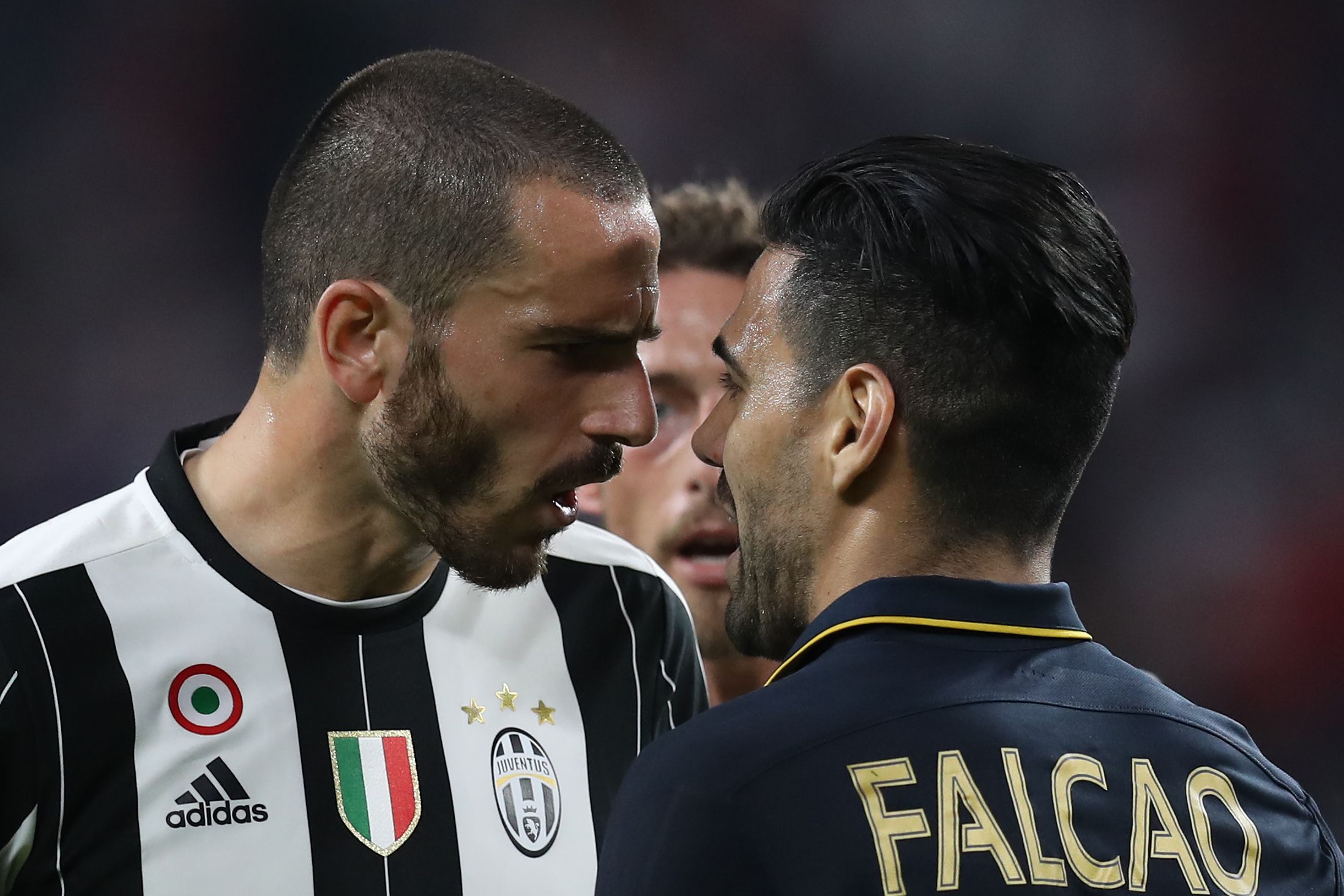 Falcao y Bonucci Champions League