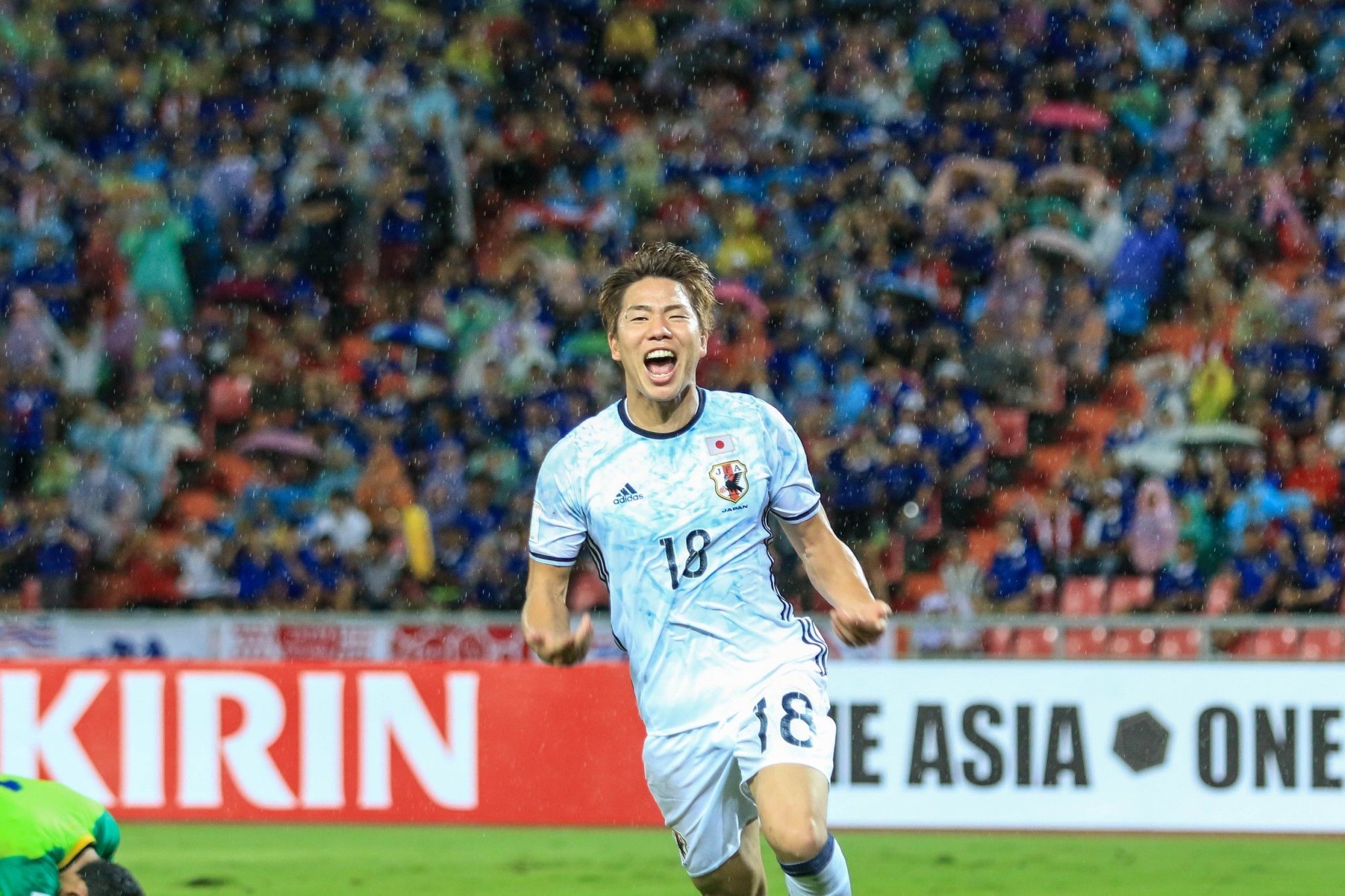 Thailand 0-2 Japan | WCQ 2018 Asia Gr B