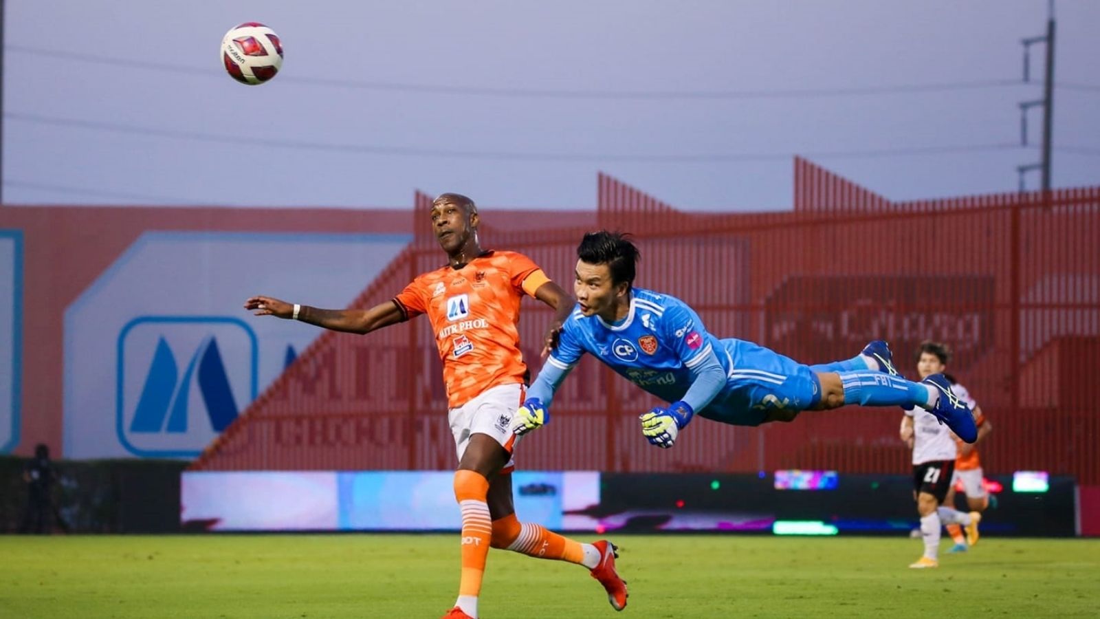 ราชบุรี มิตรผล - โปลิศ เทโร 2