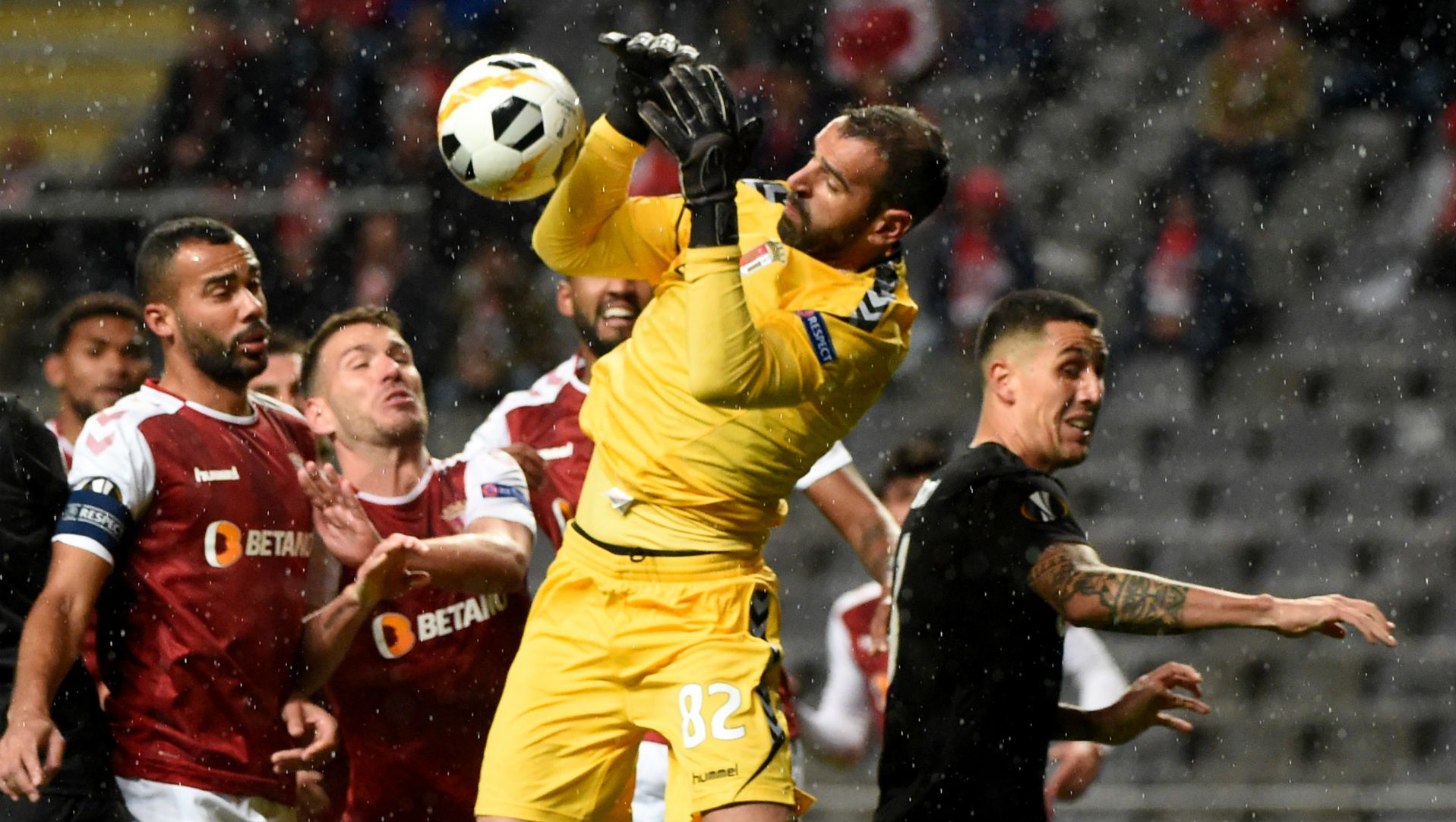 071119 Braga Besiktas Enzo Roco Eduardo