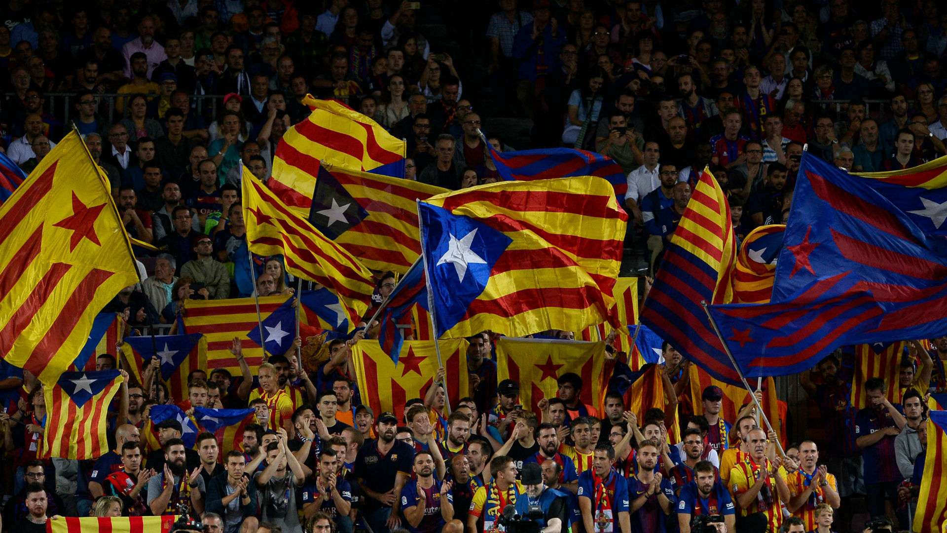 Barcelona fans Catalan flags