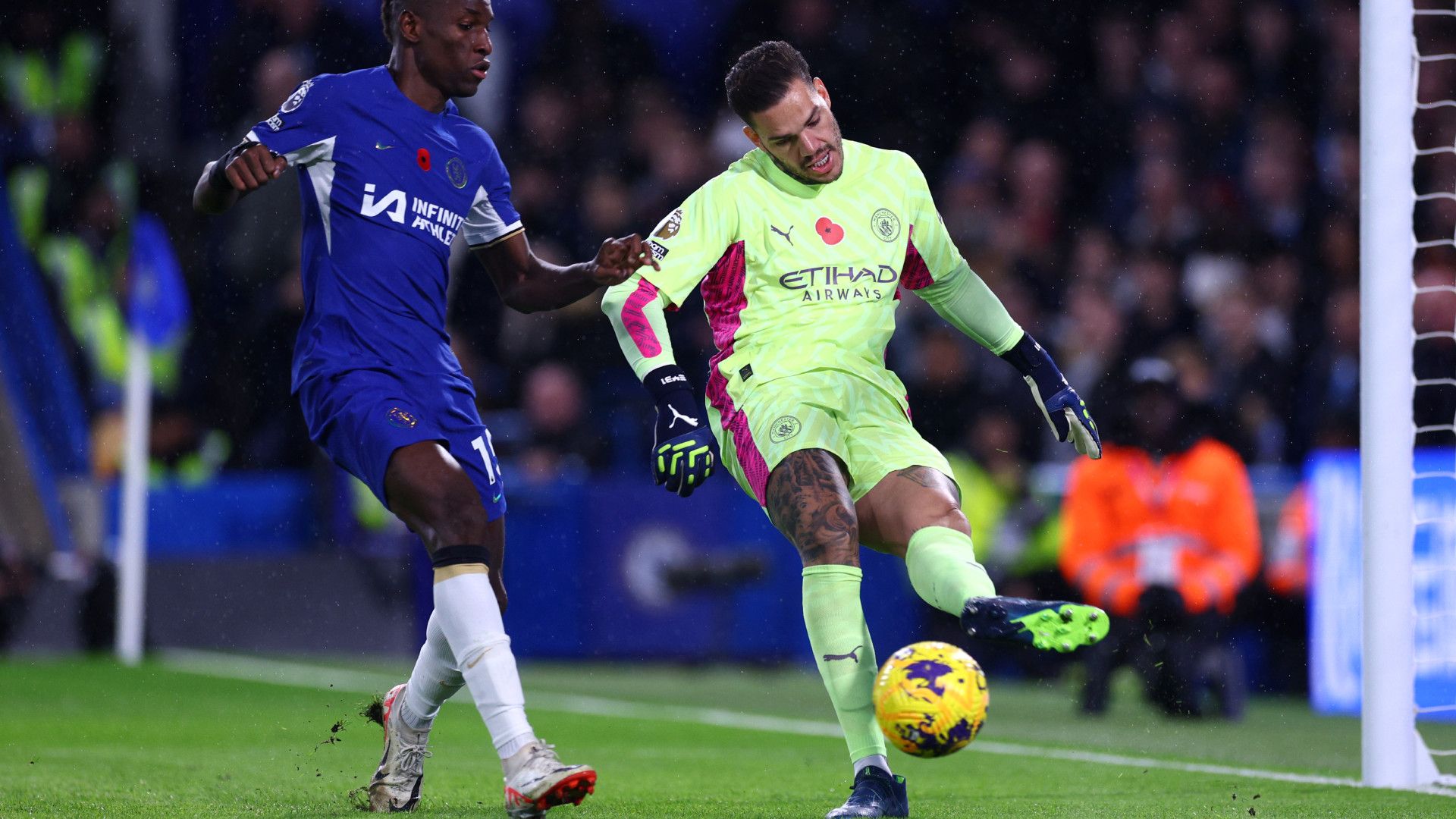 NICOLAS JACKSON CHELSEA EDERSON MANCHESTER CITY PREMIER LEAGUE 12112023