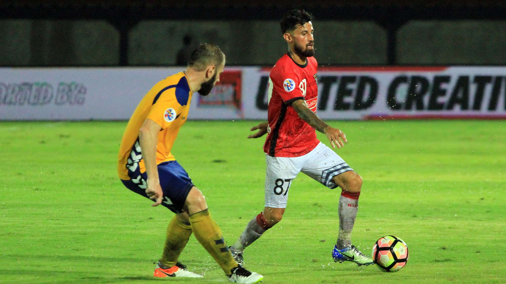 Stefano Lilipaly - Bali United & Tampines Rovers