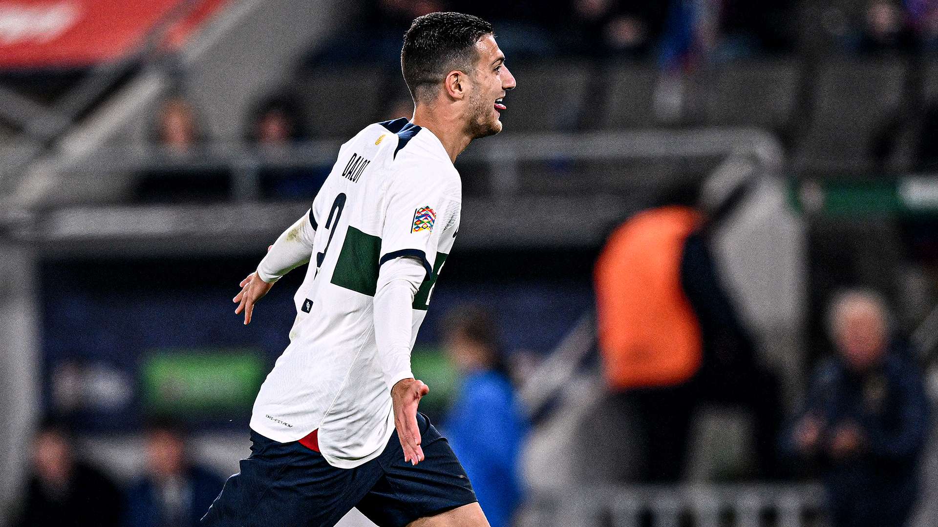 Diogo Dalot Portugal Czech 2022