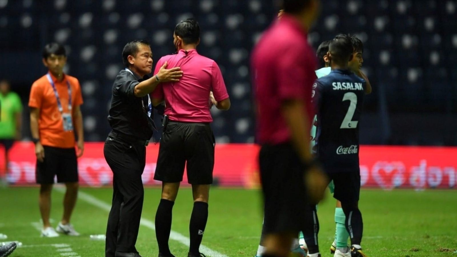 สะสม พบประเสริฐ