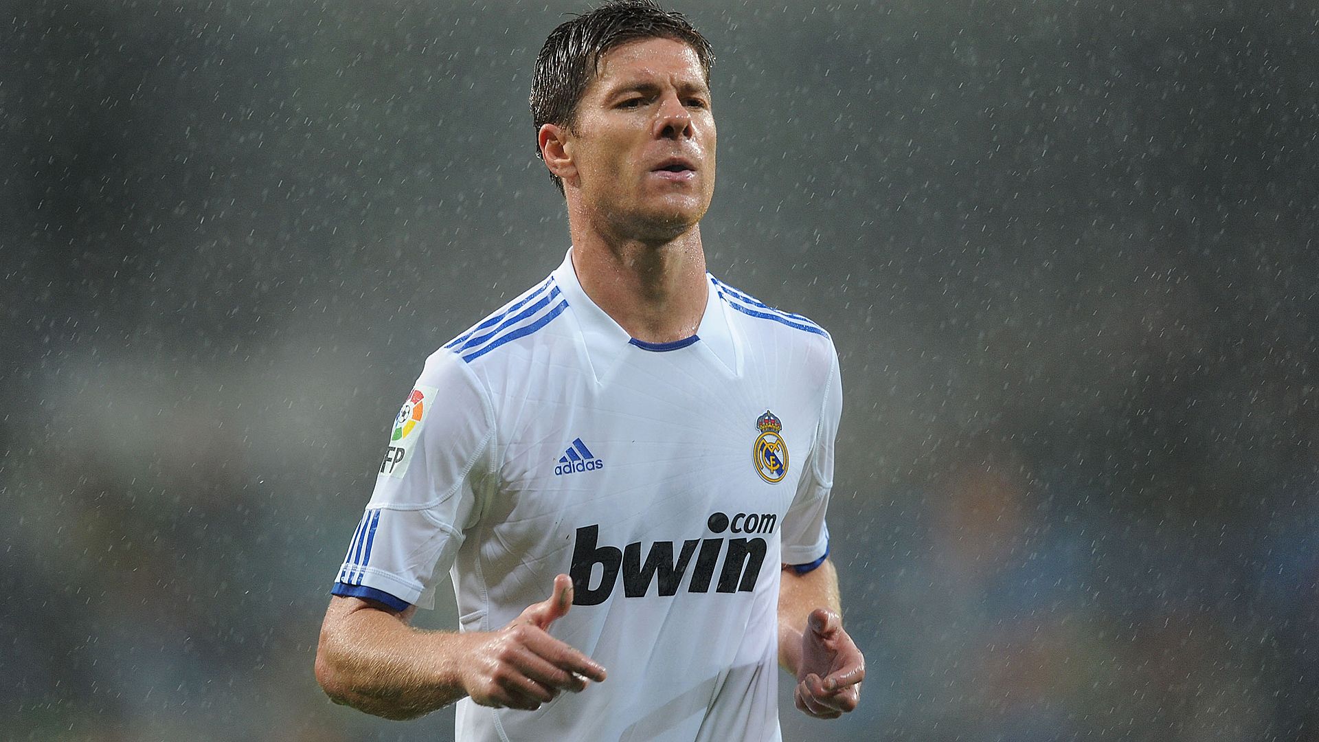 Xabi Alonso Real Madrid 10032010