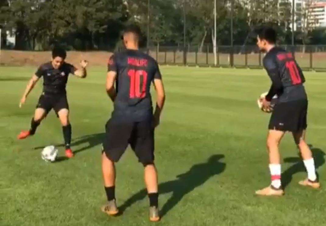 อเล็กซ์ แรนเดลล์, โม อาลี, เกรท วรินทร ปัญหกาญจน์