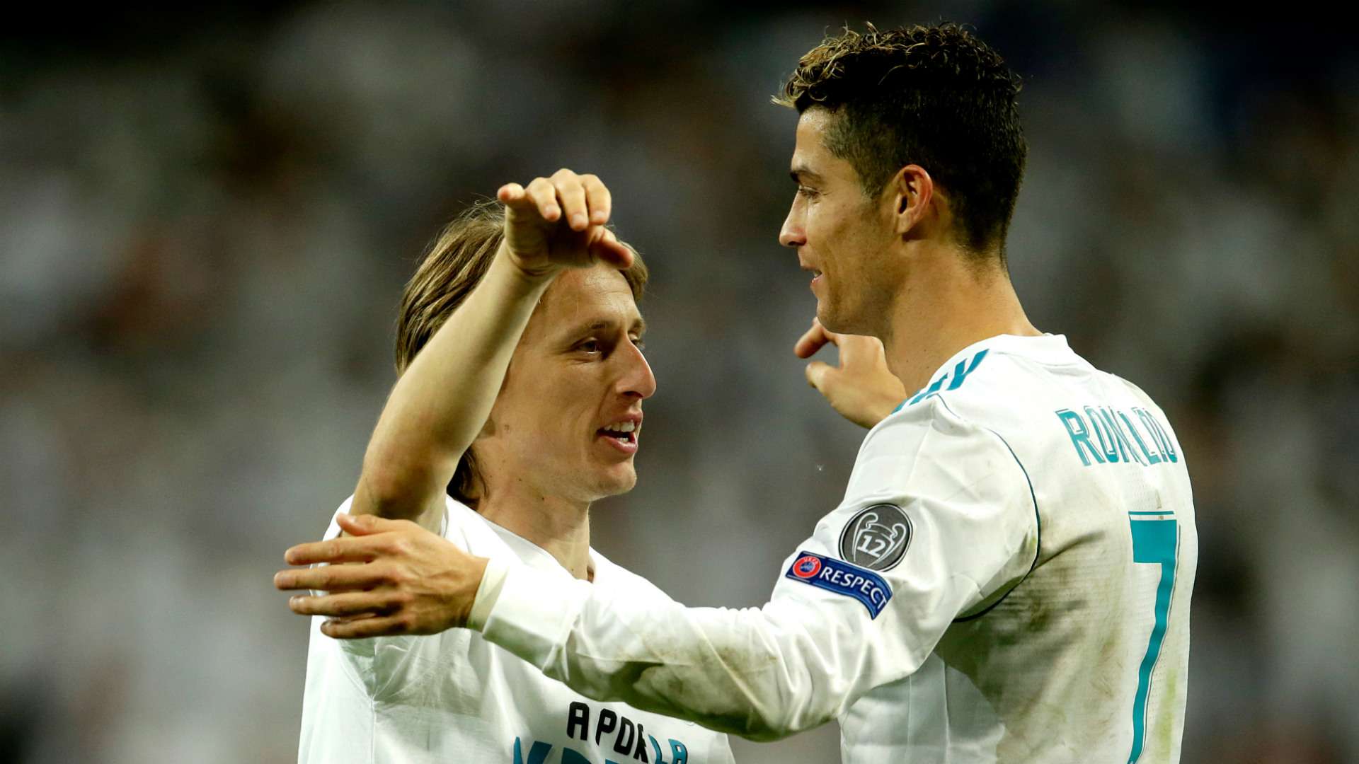 Luka Modric Cristiano Ronaldo Real Madrid 2017-18