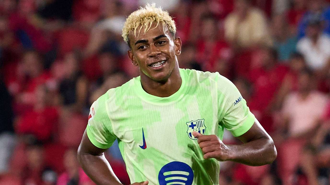 Lamine Yamal Barcelona 2025-26