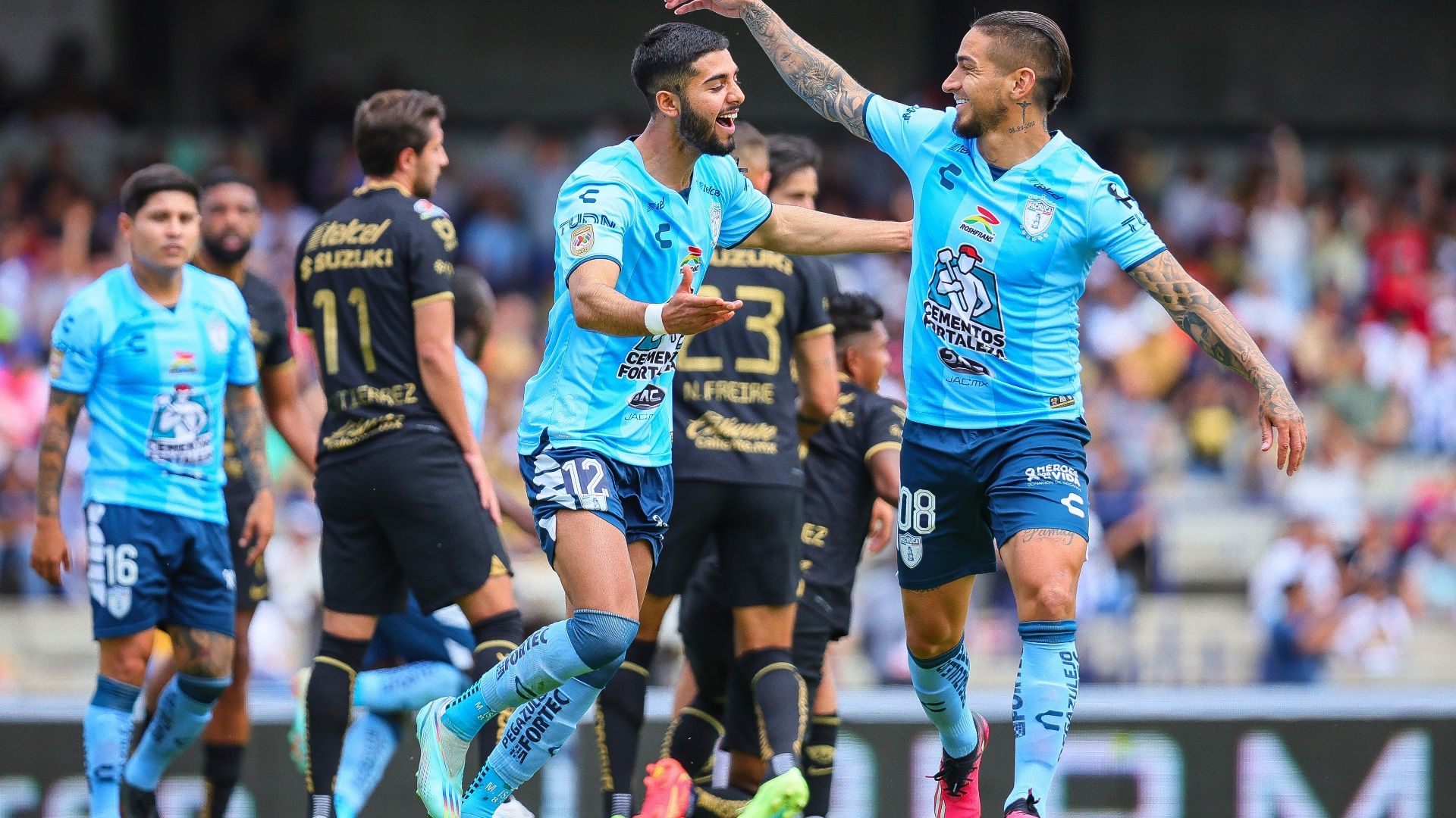 Pachuca vence 0-2 a Pumas en C.U.