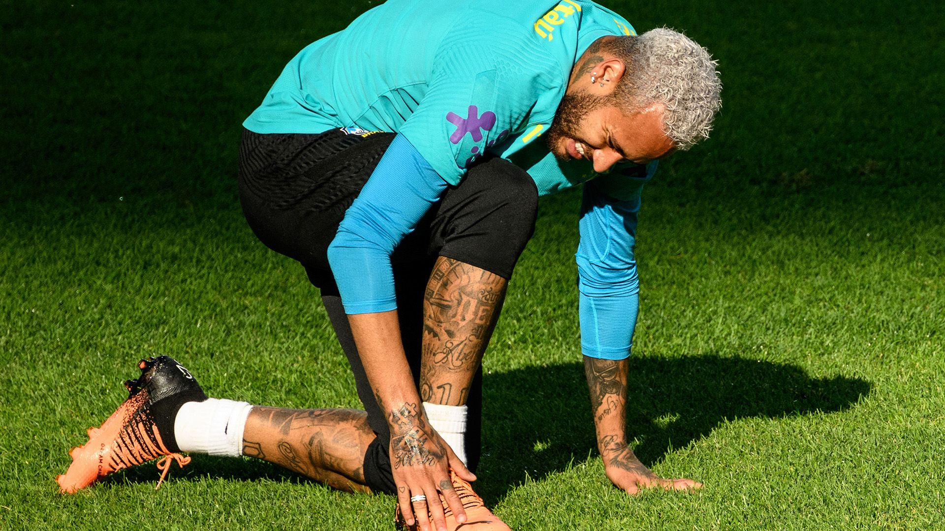 Neymar se lesiona em treino pré Coreia x Brasil, 01062022