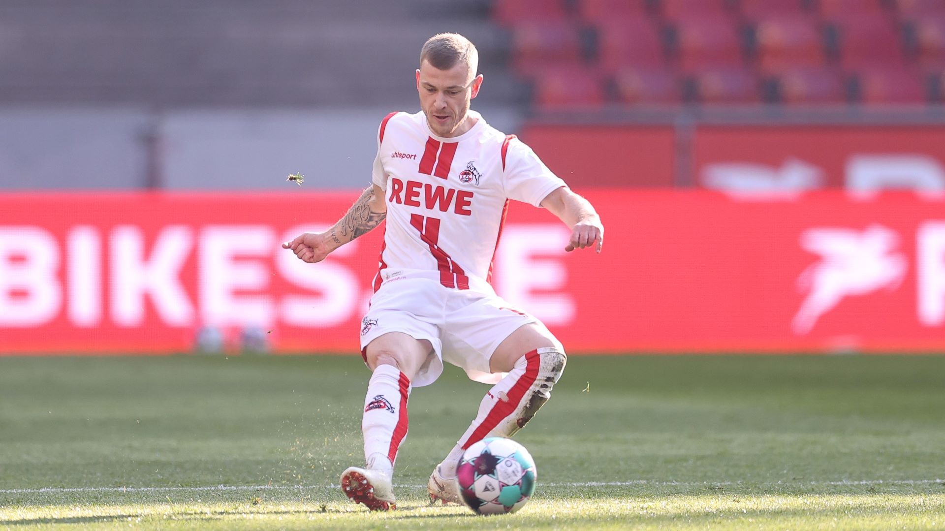 1. FC Köln Meyer am Ball