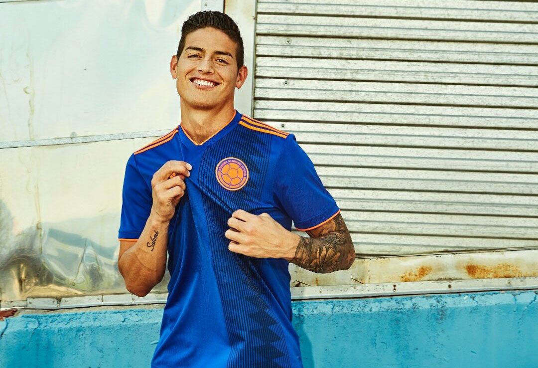 James Nueva camiseta Colombia