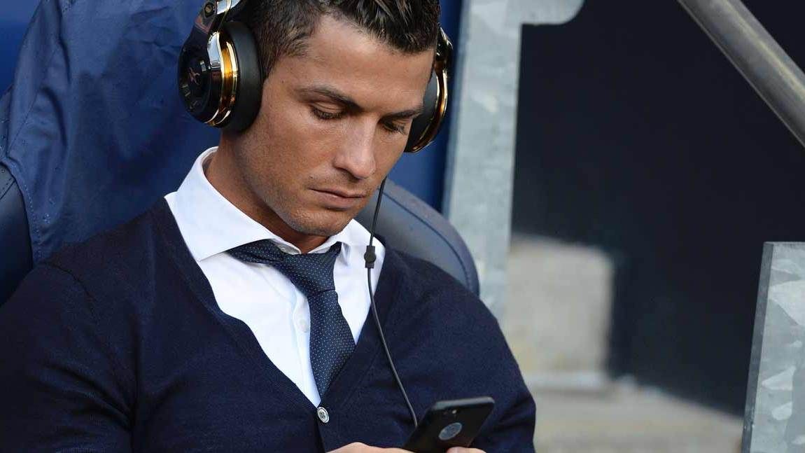 Cristiano Ronaldo phone