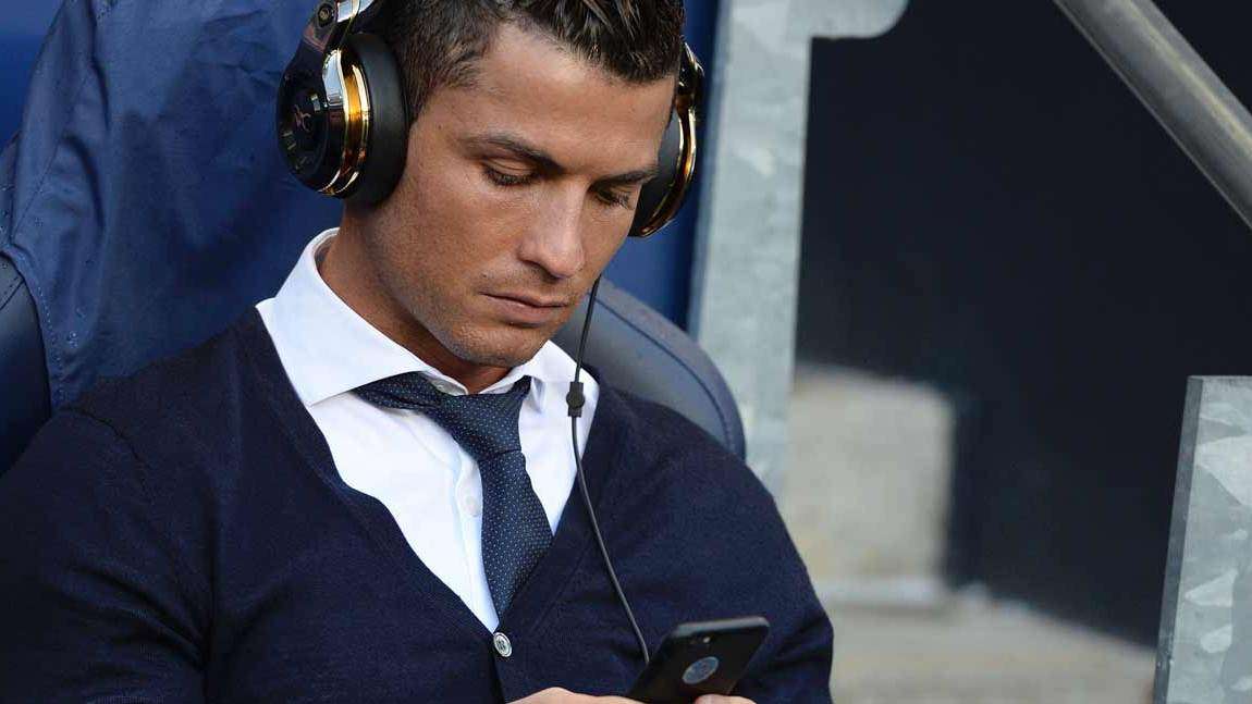 Cristiano Ronaldo phone