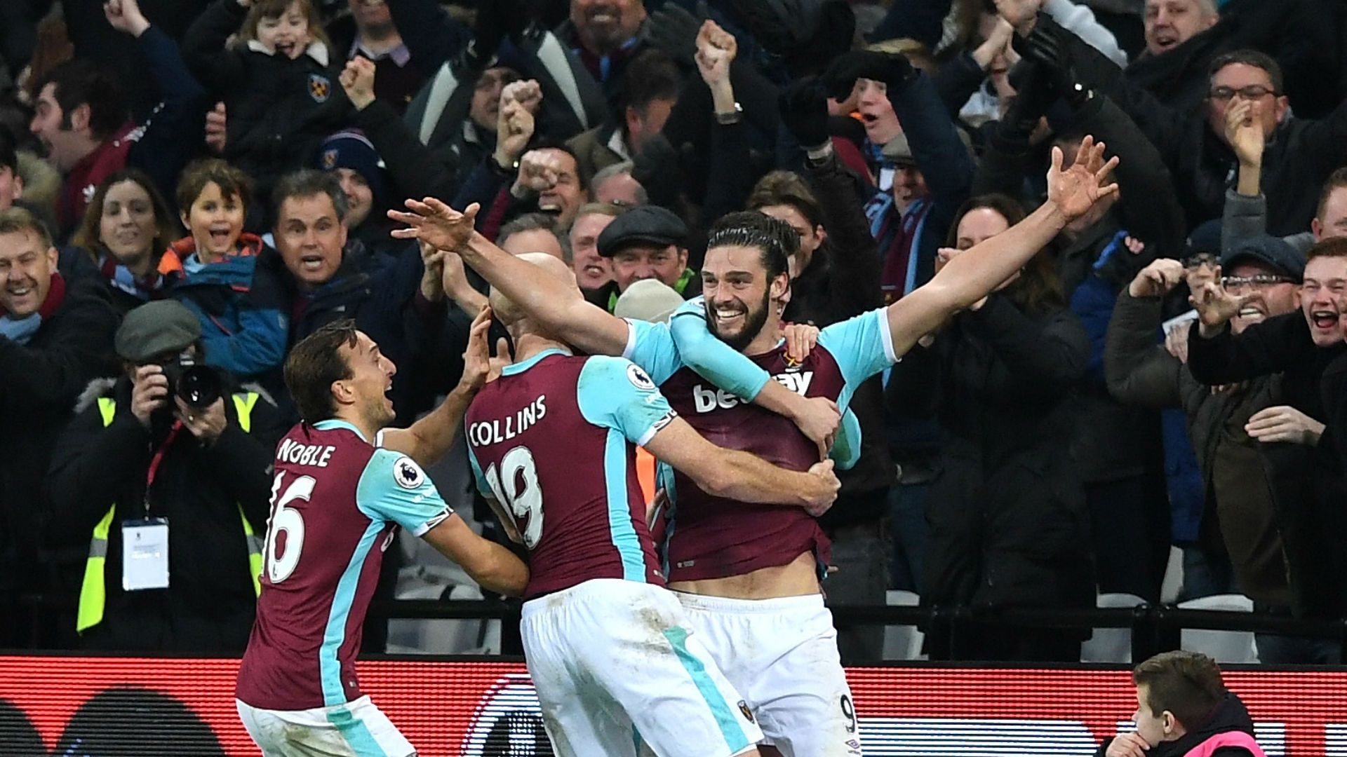 Andy Carroll West Ham 14012017