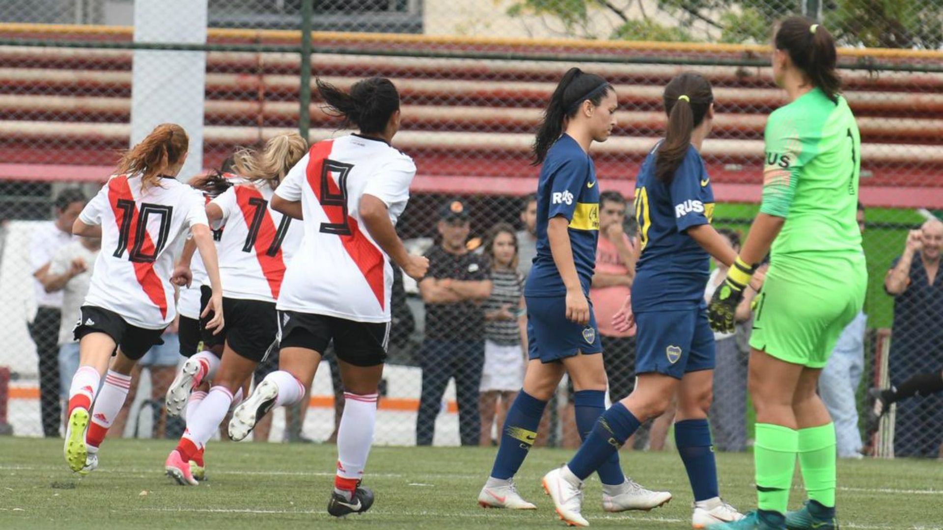River Boca femenino