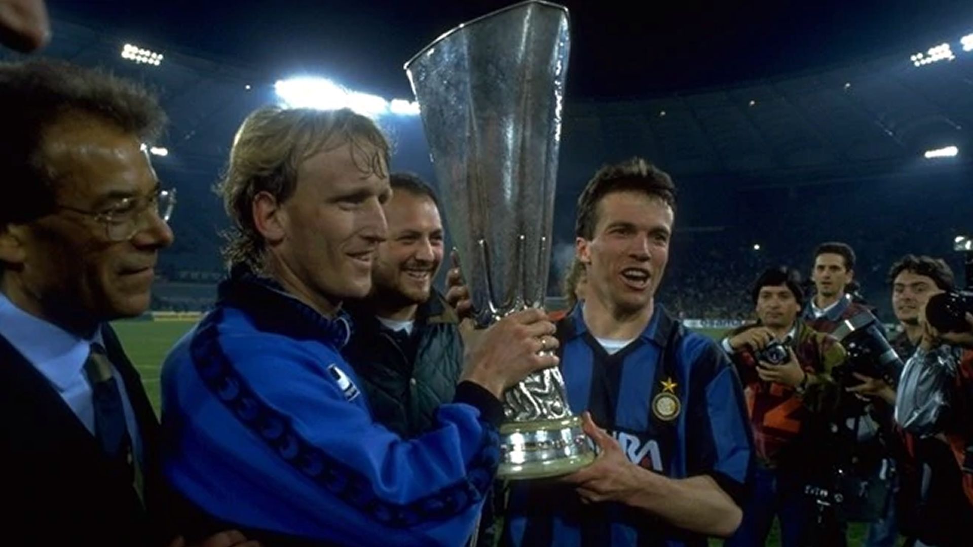 Inter de Milan Campeón Copa Uefa