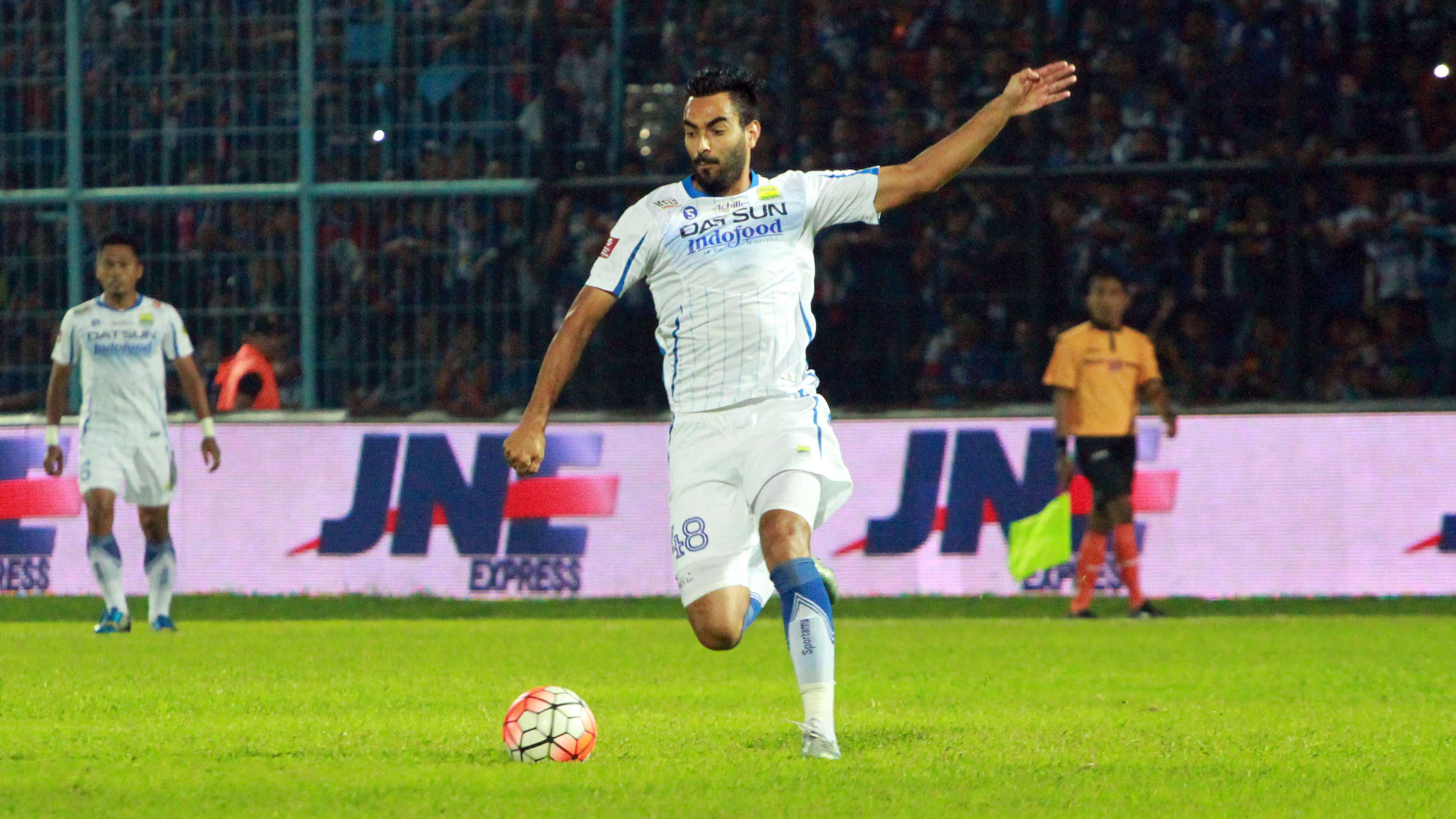 Marcos Flores - Persib Bandung