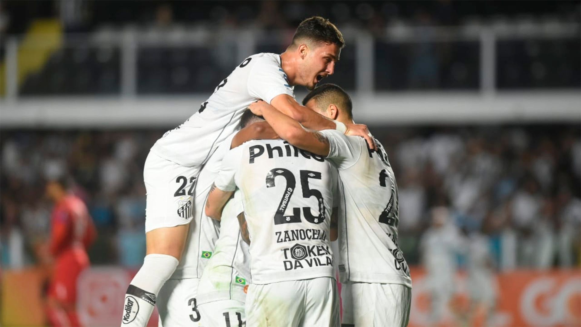 Jogadores comemoram, Santos x RB Bragantino, Brasileirão, 10112021