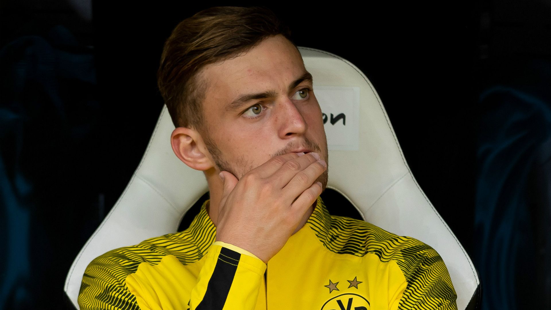 JACOB BRUUN LARSEN BORUSSIA DORTMUND