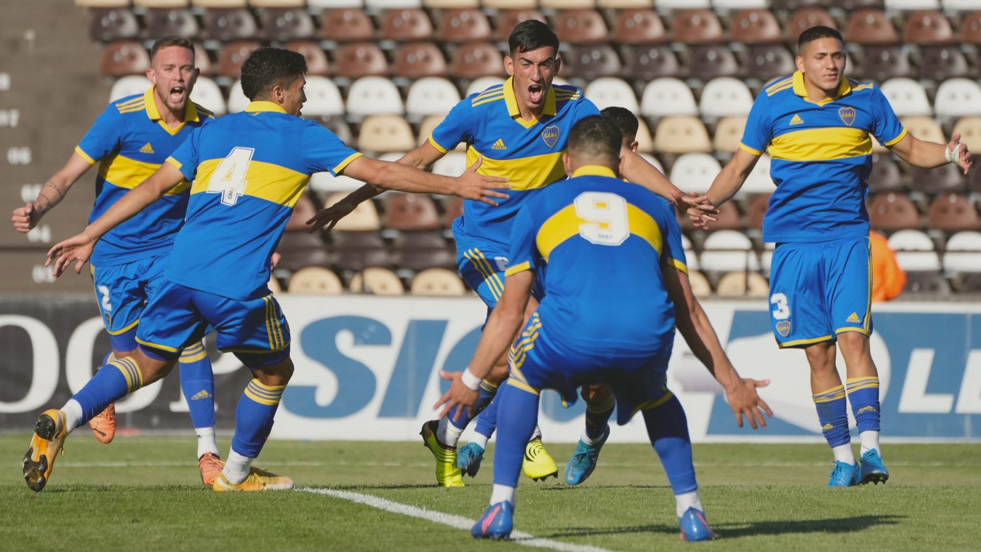 lautaro di lollo boca lanus trofeo de campeones reserva 2022