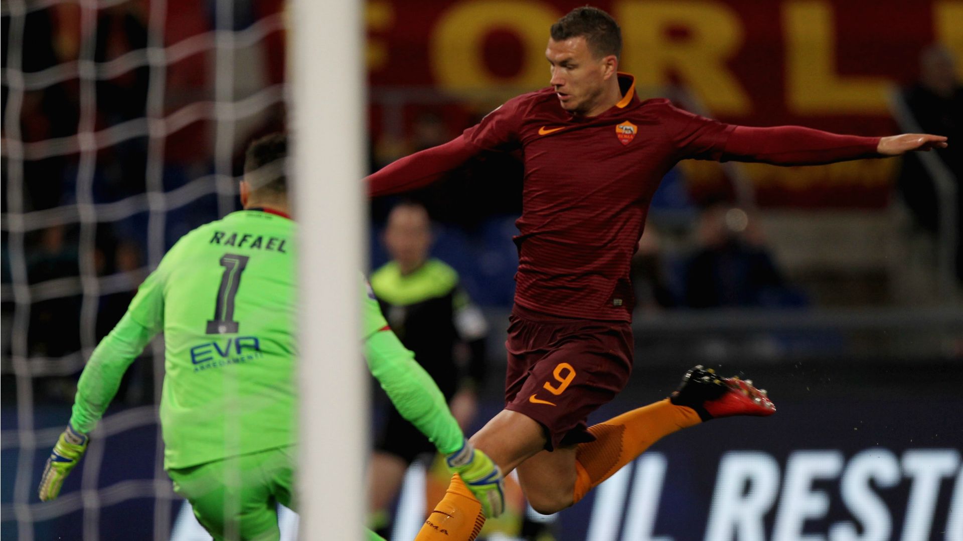 Edin Dzeko Roma Cagliari Serie A 22012017