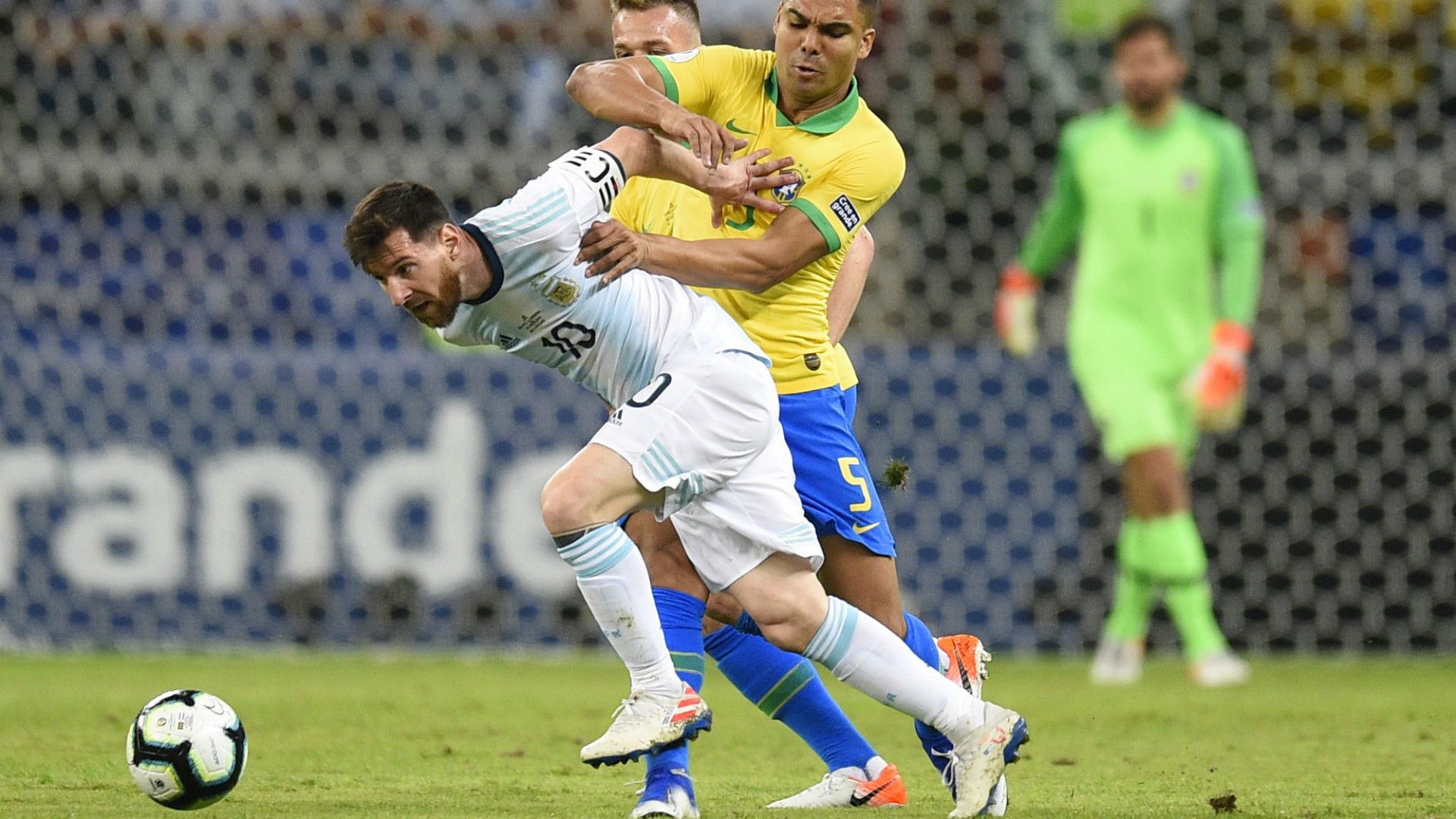 LIONEL MESSI ARGENTINA CASEMIRO BRAZIL COPA AMERICA 02072019