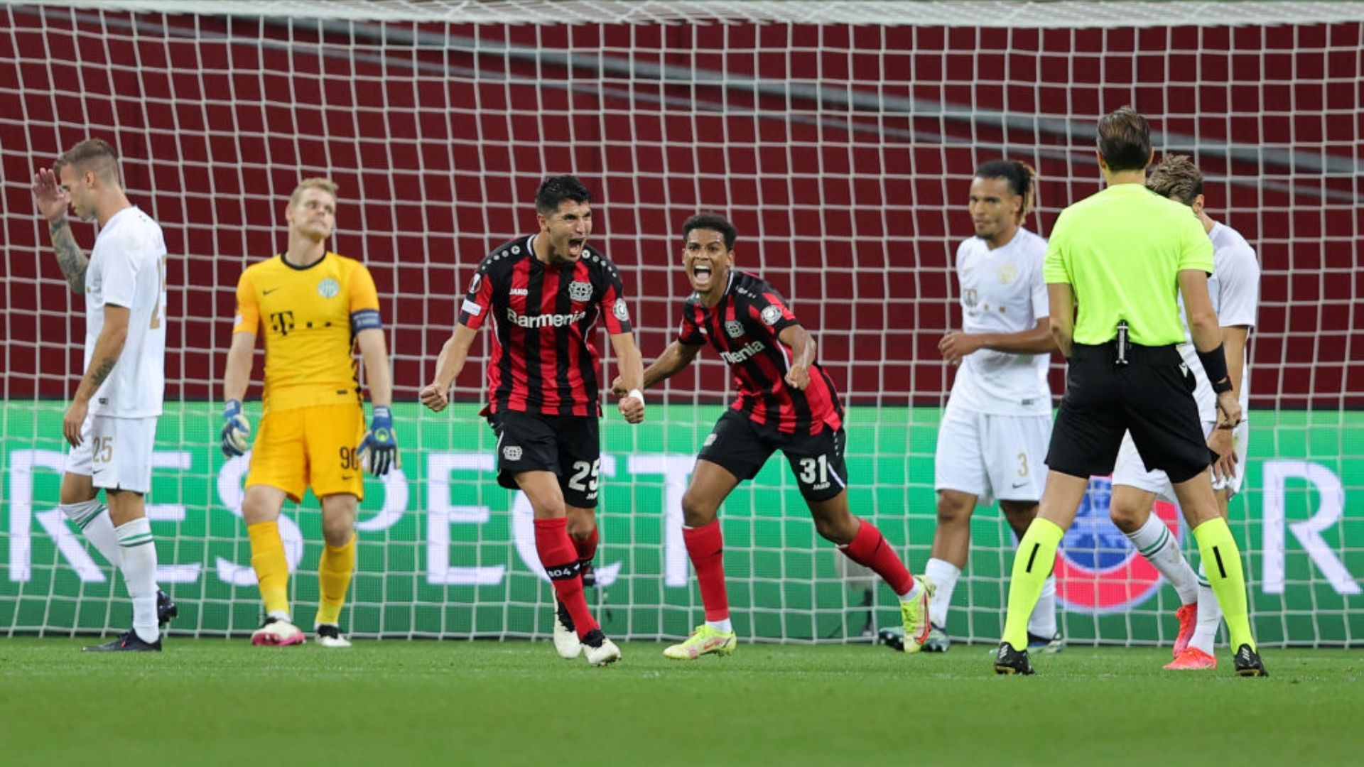 Exequiel Palacios Bayer Leverkusen Ferencvaros