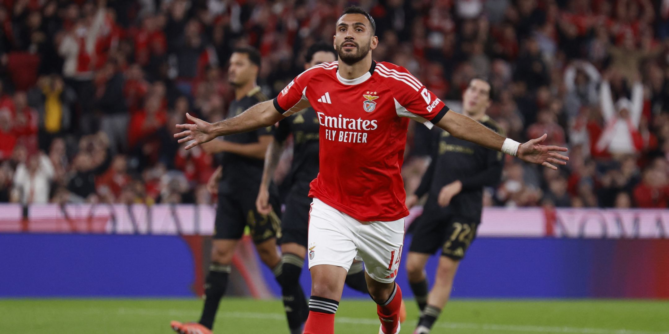 Vangelis Pavlidis Benfica DESKTOP