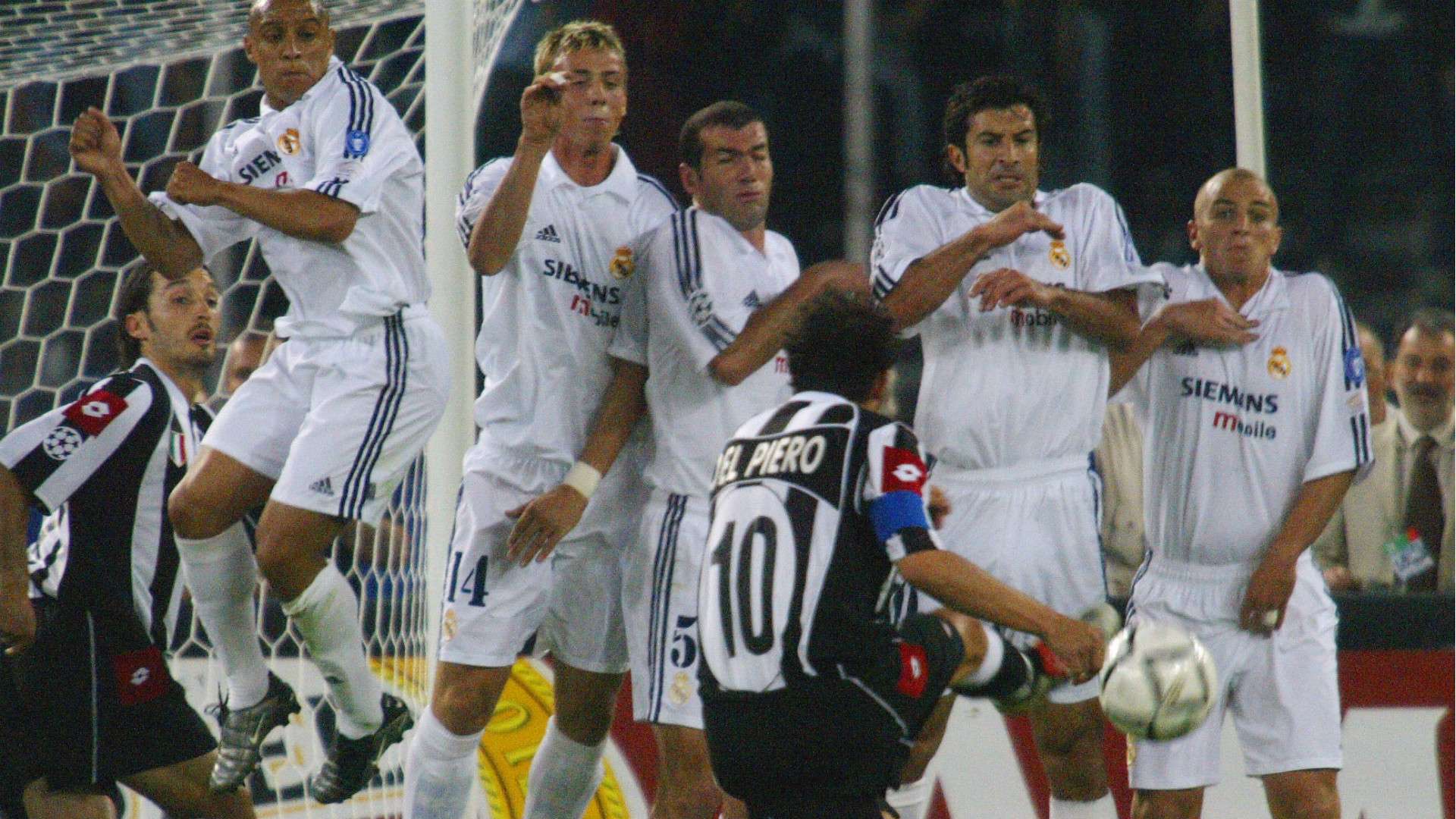 Alessandro Del Piero Roberto Carlos Zinedine Zidane Luis Figo Esteban Cambiasso Juventus Real Madrid 14052003