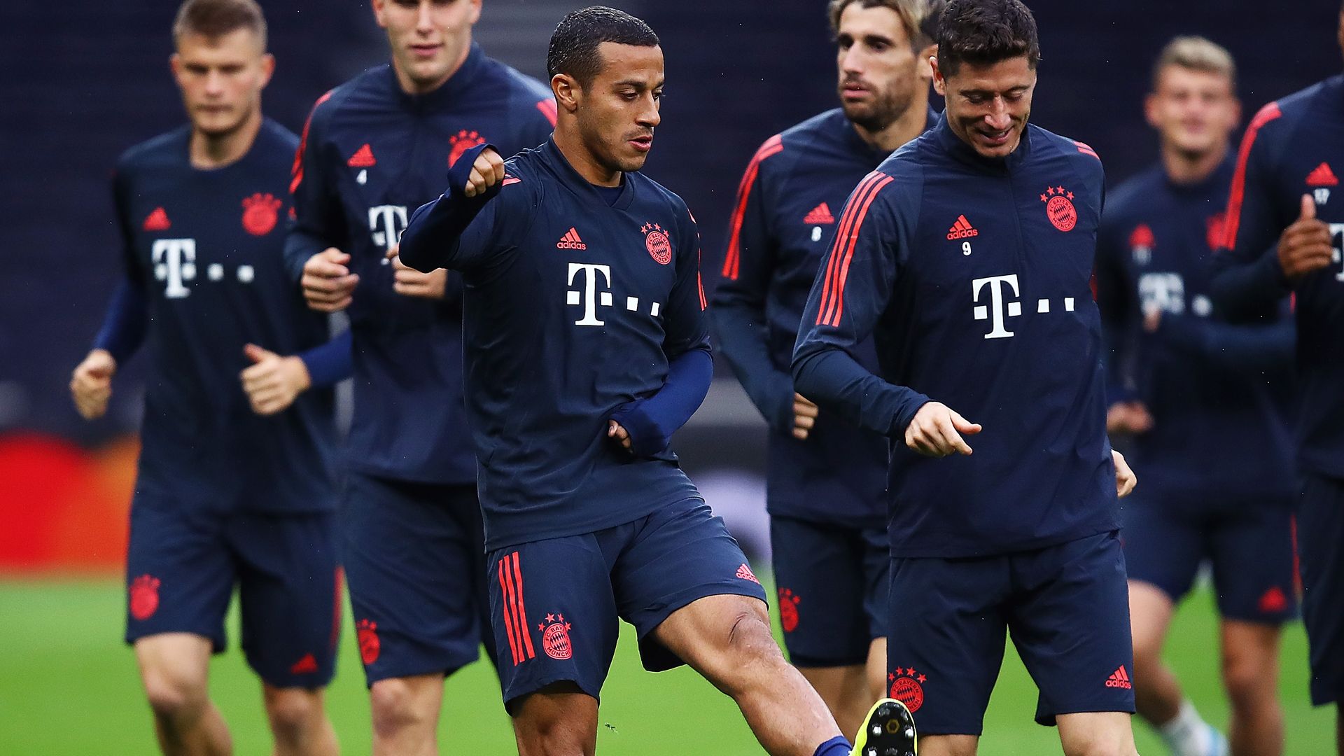 Thiago FC Bayern 30092019