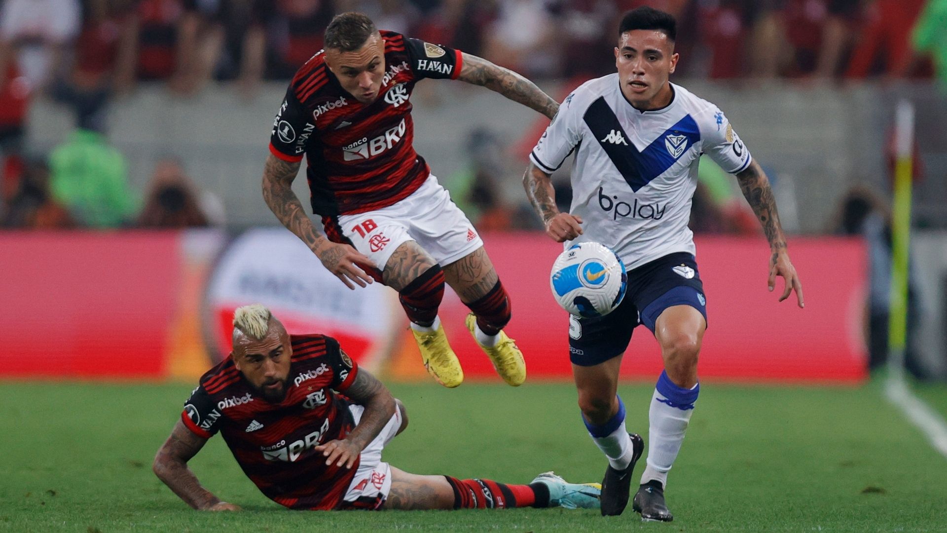 070922 Flamengo Vélez Francisco Ortega Arturo Vidal Éverton Cebolinha