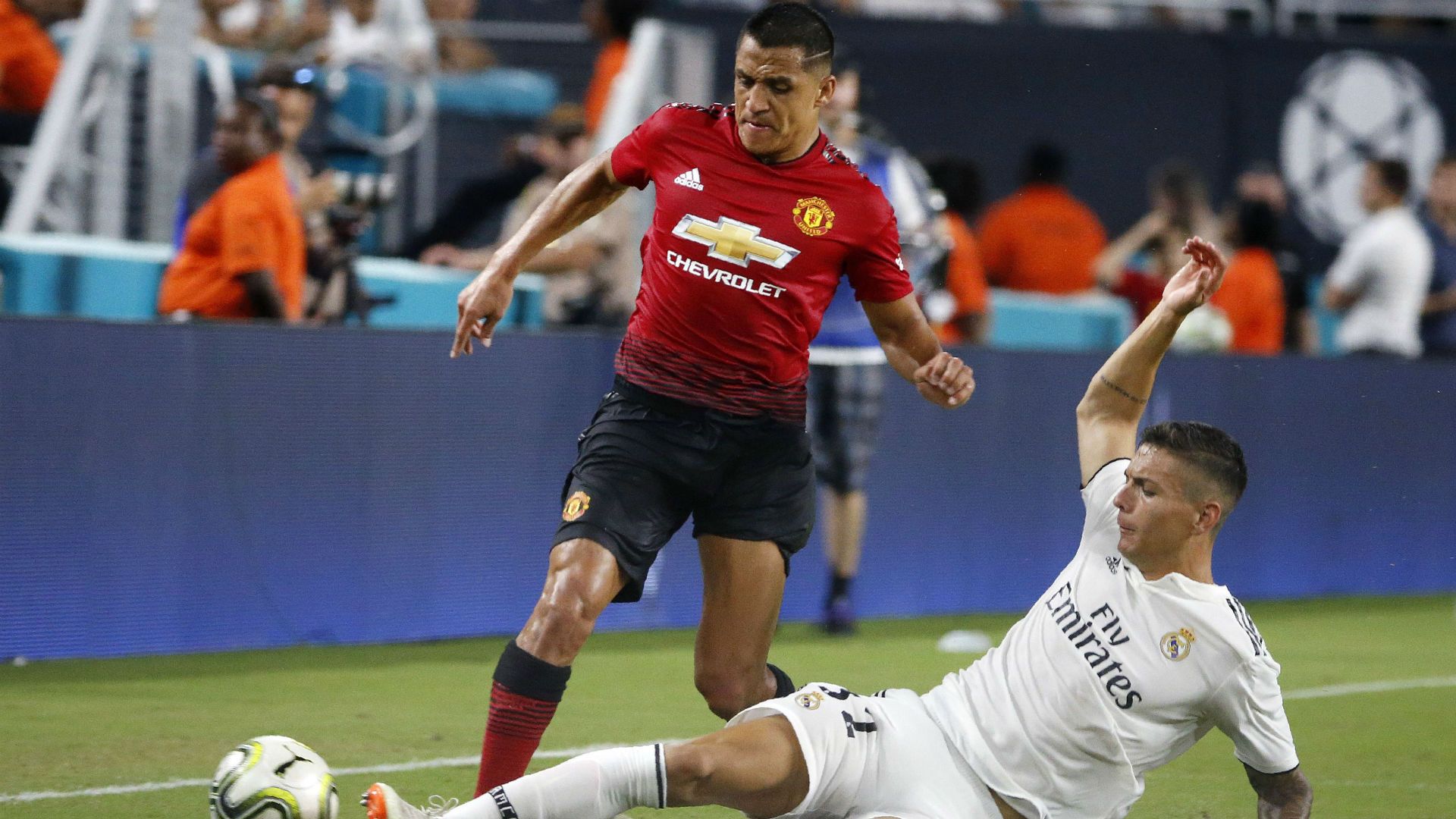 Alexis Sanchez Javier Sanchez Manchester United Real Madrid ICC 2018