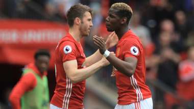 Paul Pogba Michael Carrick Manchester United Crystal Palace 052117
