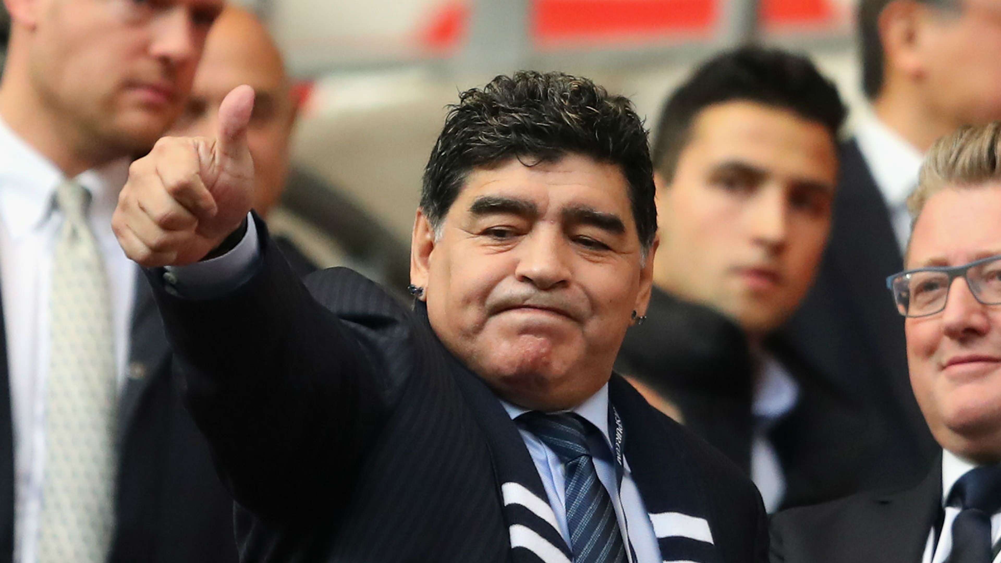 Diego Maradona Tottenham Liverpool