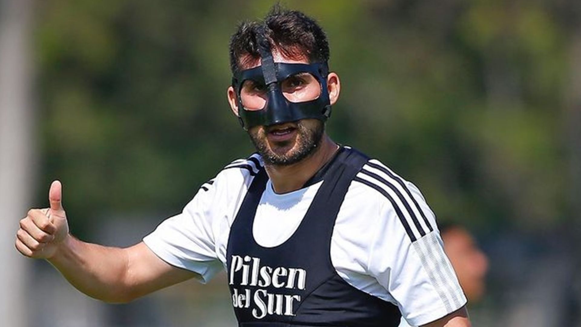 César Fuentes Colo Colo training