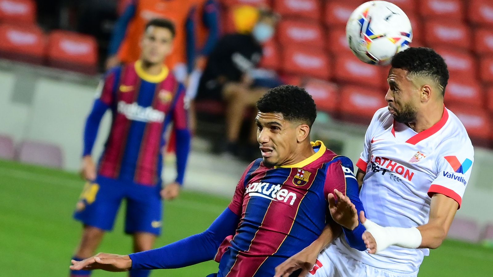 barcelona sevilla ronald araujo