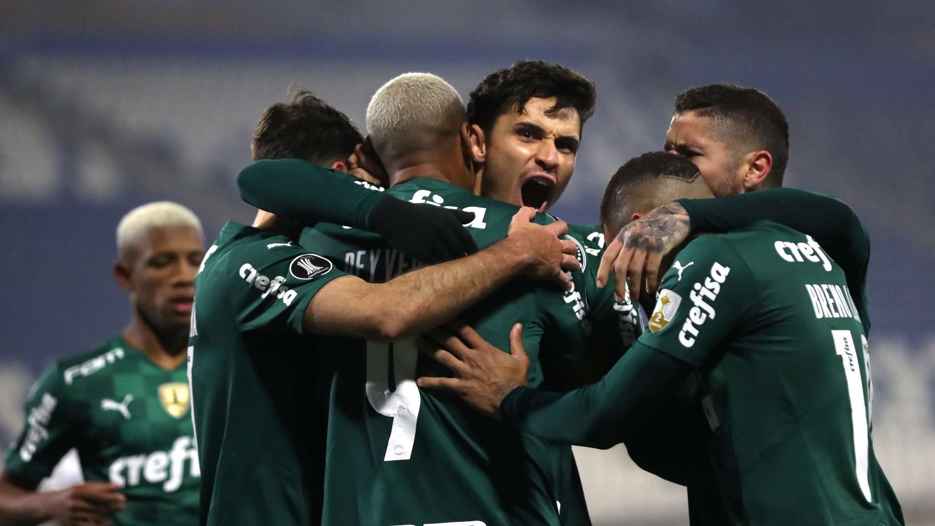 Jogadores comemoram em Universidad Católica x Palmeiras, oitavas da Libertadores, 14072021