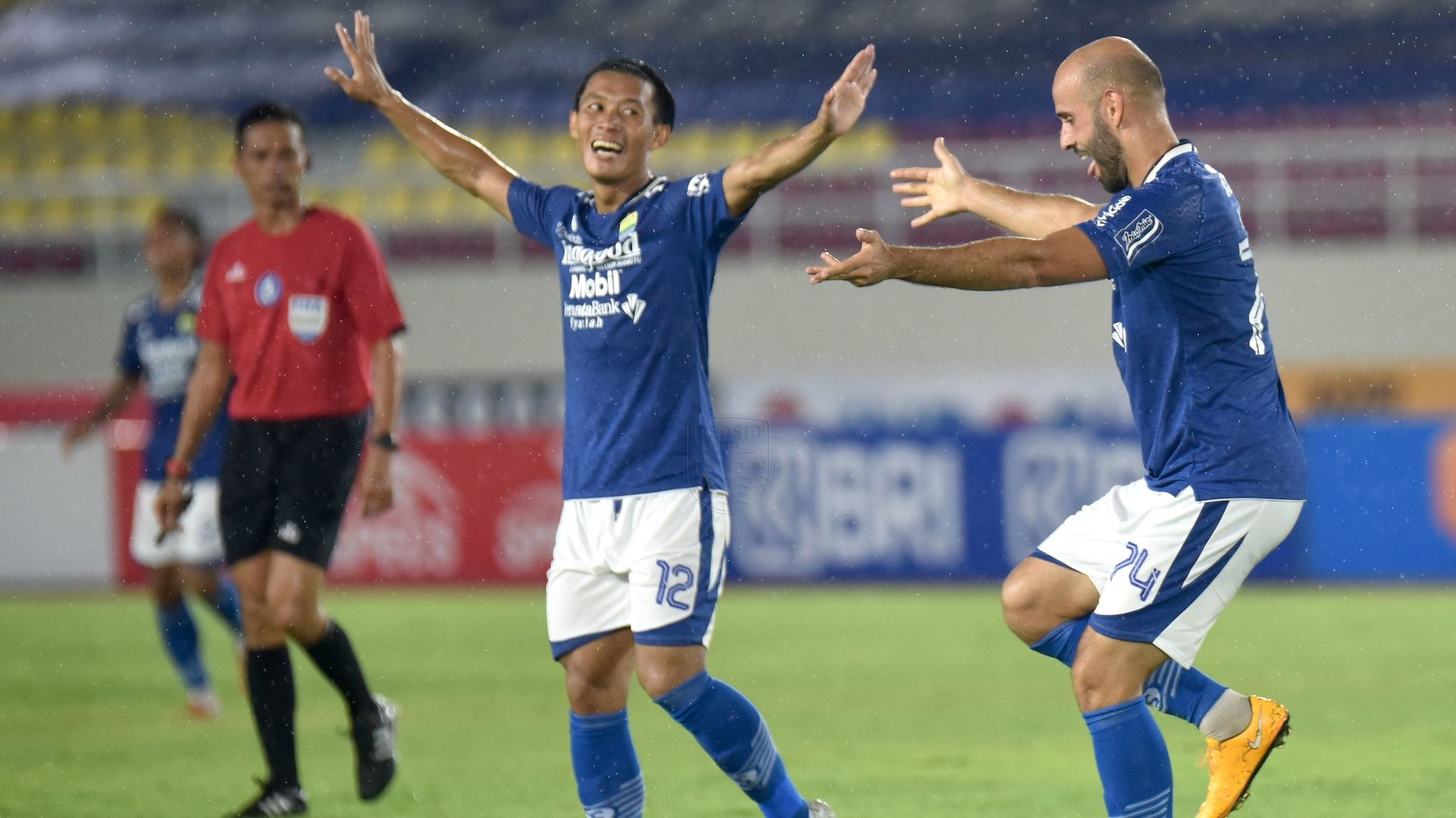 Henhen Herdiana - Rashid Bassim - Persib